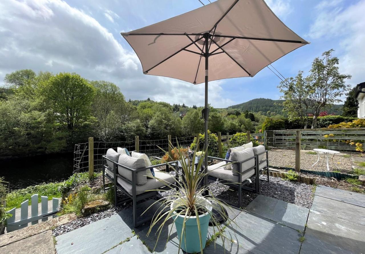 Coorie Doon Villa Cairnbaan Exteriör bild